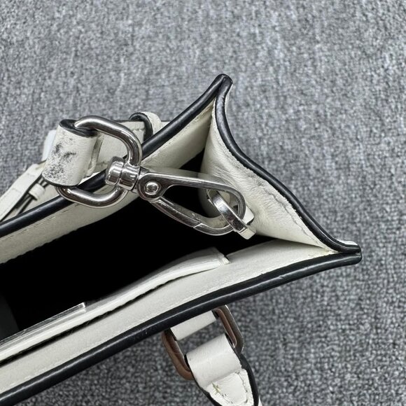 Prada Leather Satchel Bag 850-031025 - Picture 13 of 16